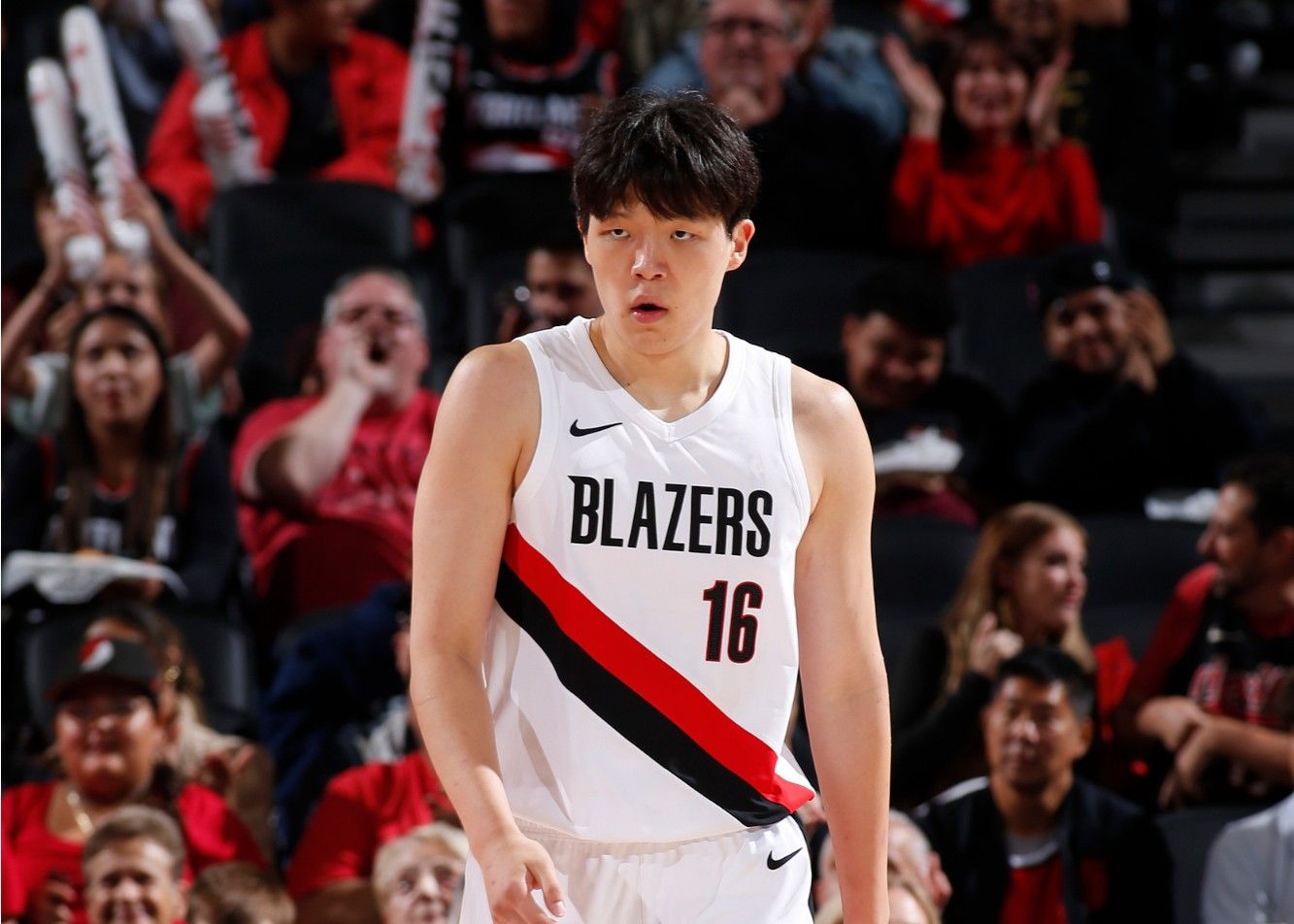 Yang Hansen ghi 6 điểm và 5 rebound trong nửa đầu trận đấu G League, với điểm cộng trừ -25