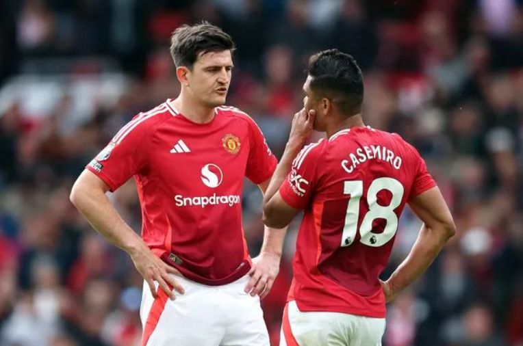 Phóng viên: Manchester United có thể gia hạn hợp đồng 1+1 cho Maguire và Casemiro