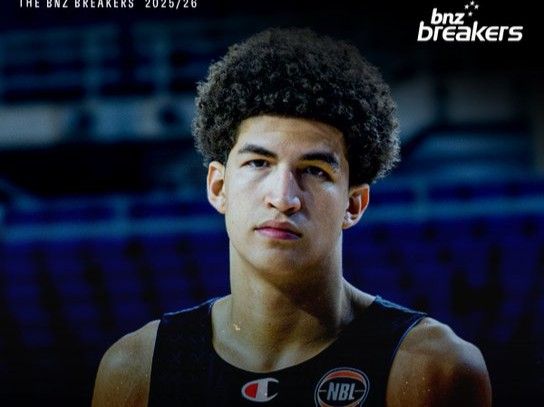 Quan chức Kẻ hủy diệt: Lopez vẫn bị giới hạn thời gian thi đấu với 36 cầu thủ hôm nay