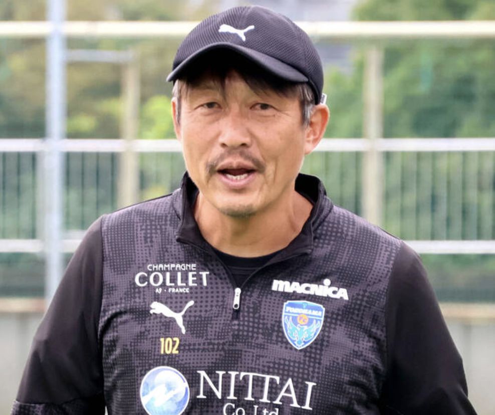Chính thức: HLV Miura Fumio của Yokohama FC hết hạn hợp đồng và sẽ rời chức vụ vào cuối mùa giải