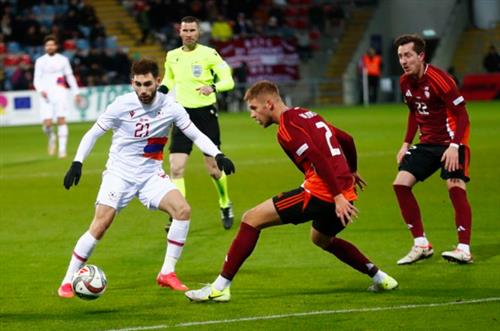 Latvia vs Almenu