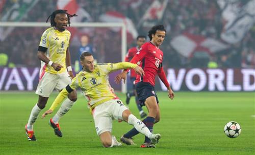 Lille đấu với Juventus