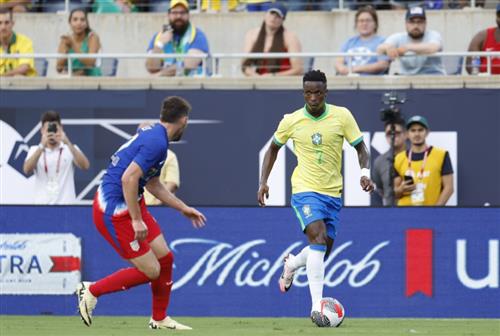 Hoa Kỳ vs Brazil