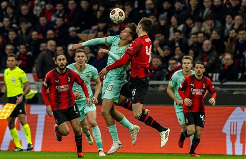 AC Milan VS Slavia Praha