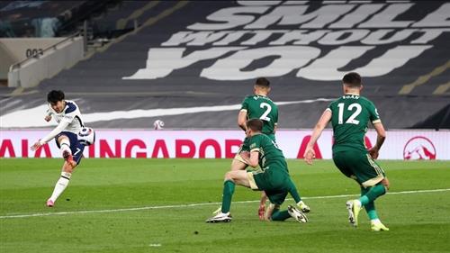 Sheffield đấu với Tottenham Hotspur