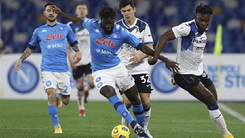 Atalanta đấu với Napoli