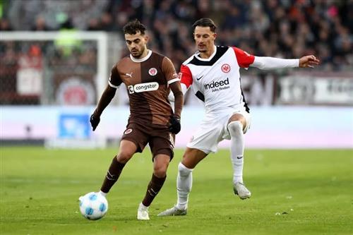 Eintracht Frankfurt vs St. Pauli