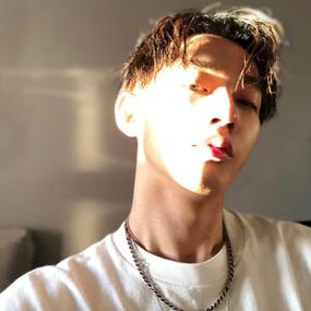 6686体育合作伙伴Charlie