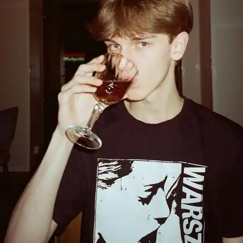 6686体育海外作者Brenda