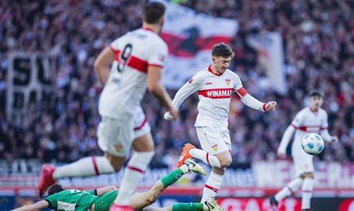 Stuttgart đấu với Münchengladbach