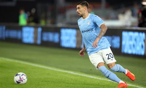 Lazio đấu với Monza