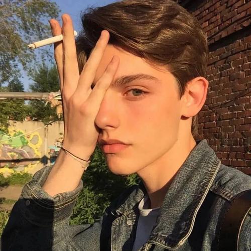 6686体育中级作者Tracy