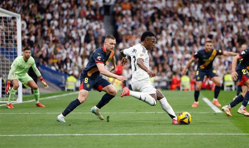 Real Madrid đấu với Girona