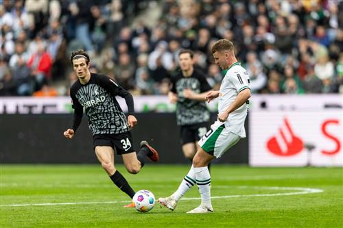 B. Monchenladbach vs SC Freiburg