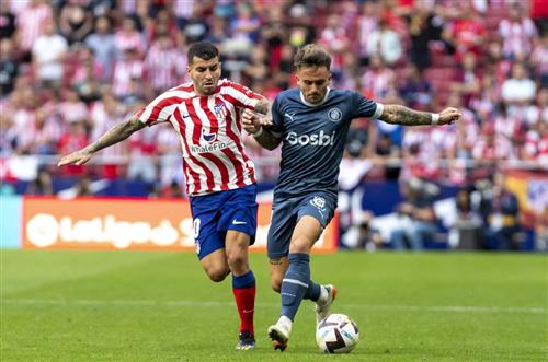 Girona đấu với Atletico Madrid