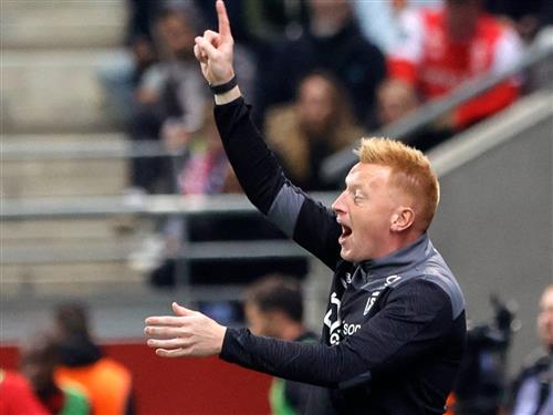 Montpellier đấu với Reims