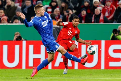 Hoffenheim đấu với Bayern Munich